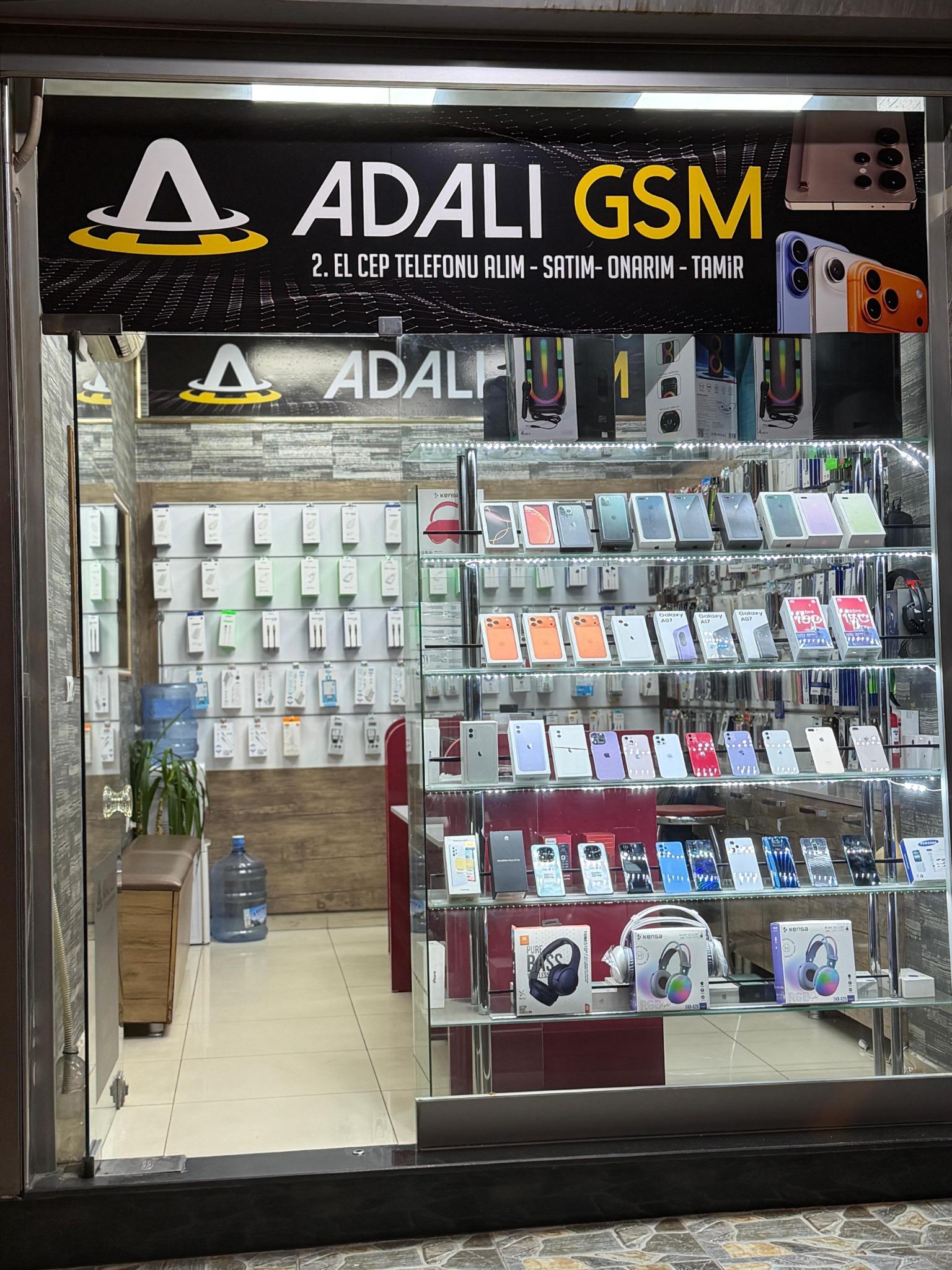 Torbalı’da Teknolojinin Yeni Lideri: Kuyumcular Sokağı’nda “Adalı GSM” Hizmete Açıldı